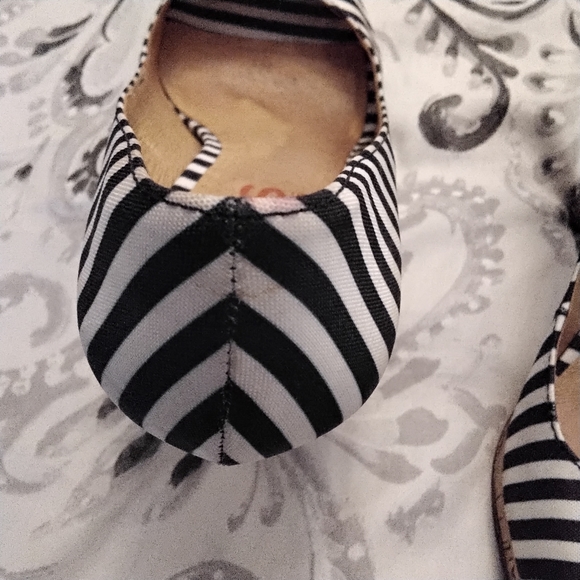 KORS Michael Kors Navy Blue & White Striped Nautical Peep Toe Cork Heels - 8.5 - Picture 13 of 15